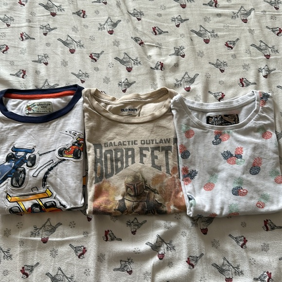 Assorted T-shirts for 6 years old boy for grab. - Picture 5 of 5